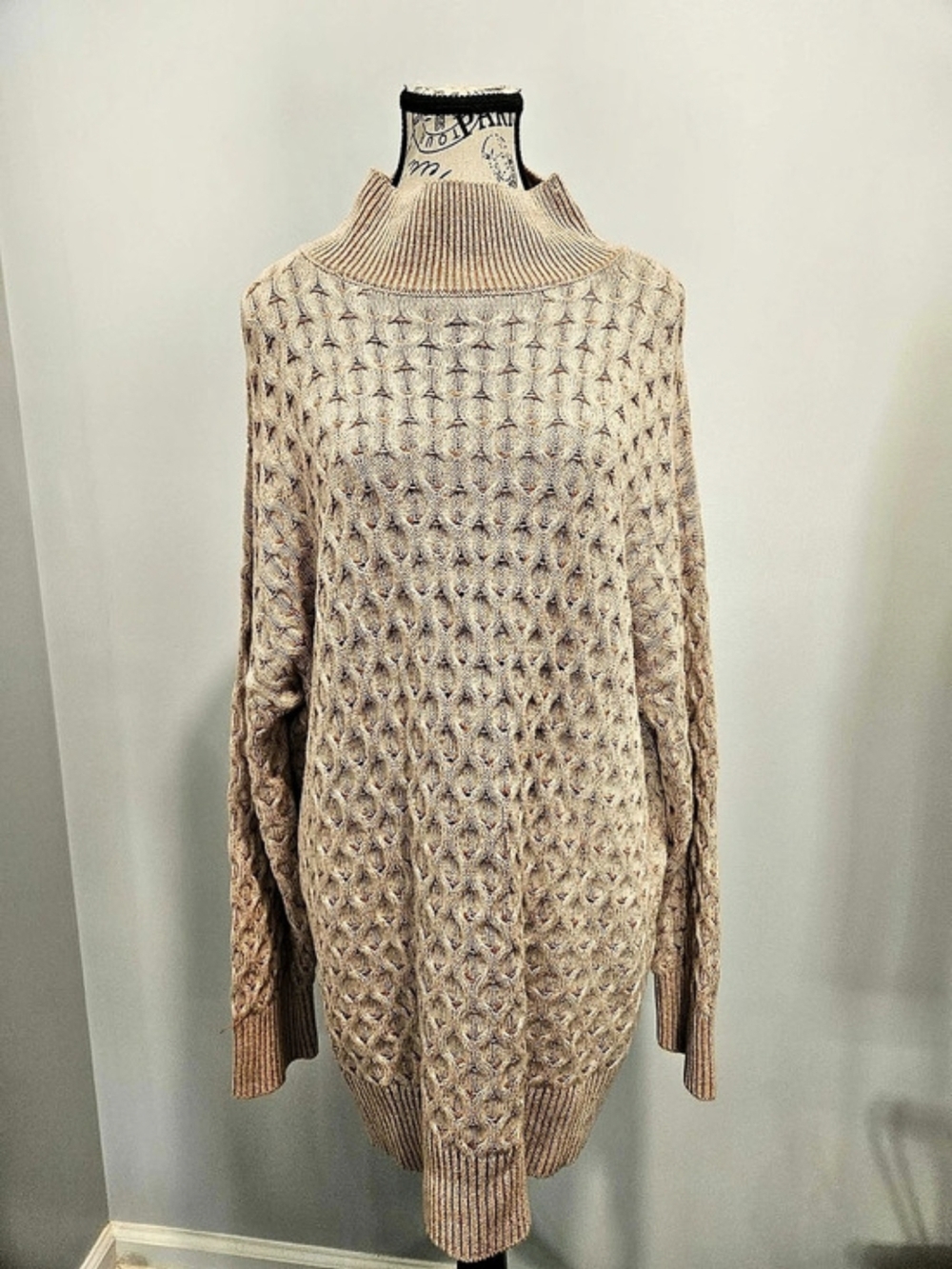 Knox Rose XL Textured Turtleneck Sweater in Cream & Peach Like New